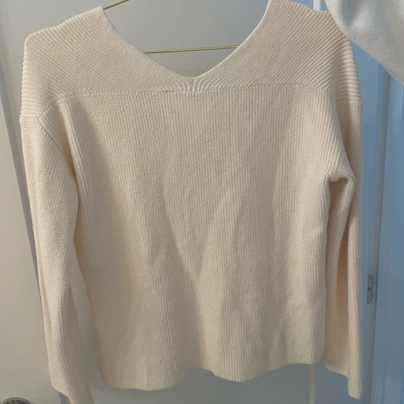 Everlane Off-White Ribbed Knit Top - Picture 7 of 9